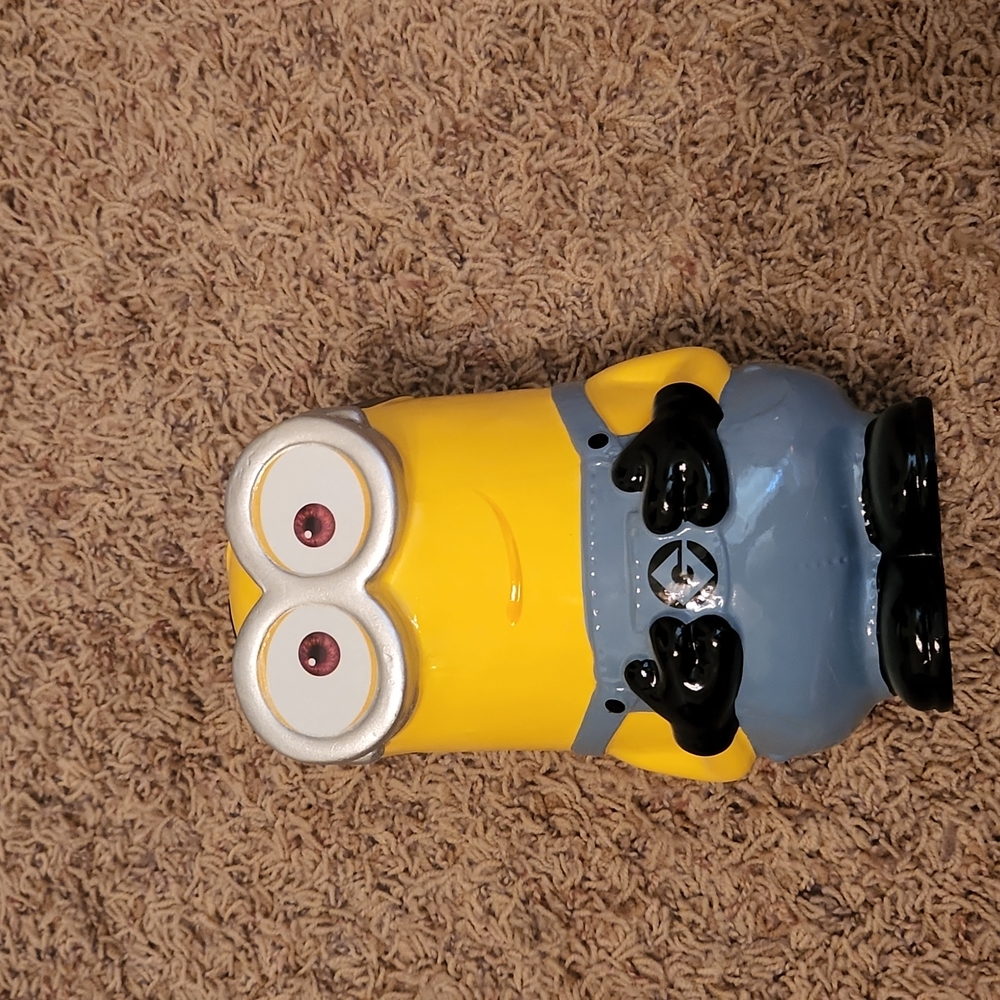 Despicable Me minion piggy bank